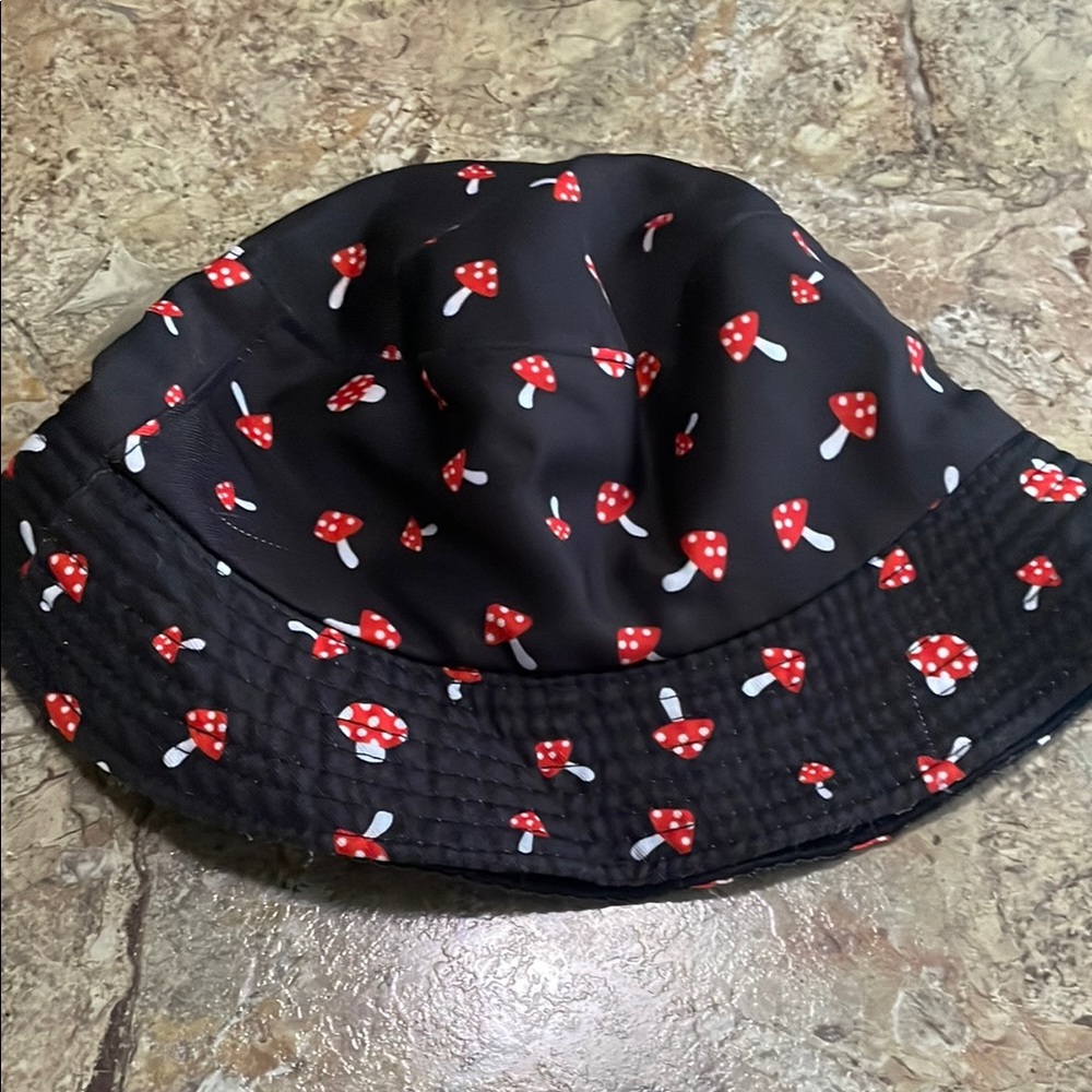 Kids Mushroom Print Bucket Hat - Black and Red - Picture 1 of 1